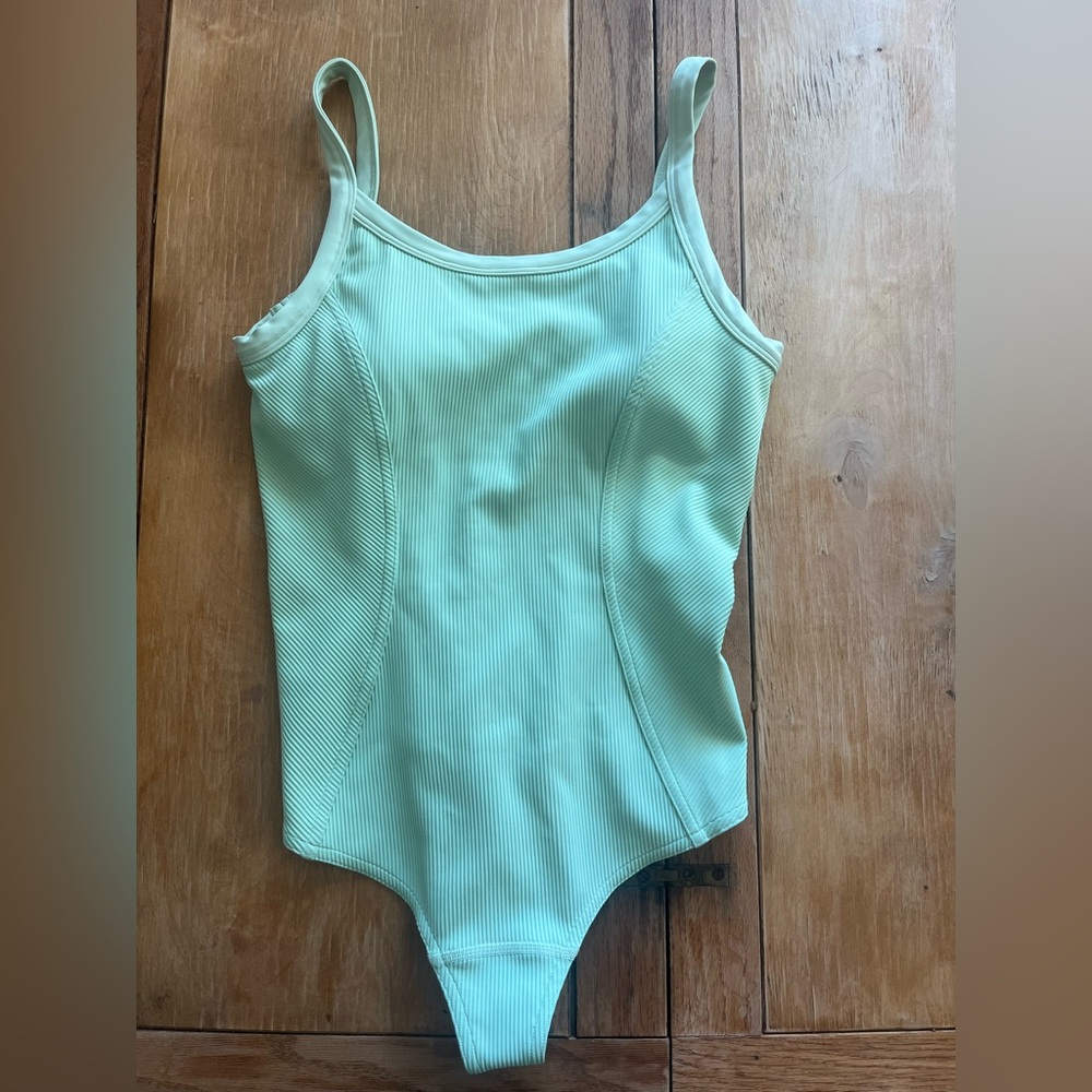 Lululemon Athletica Light Green Ribbed yoga bodysuit